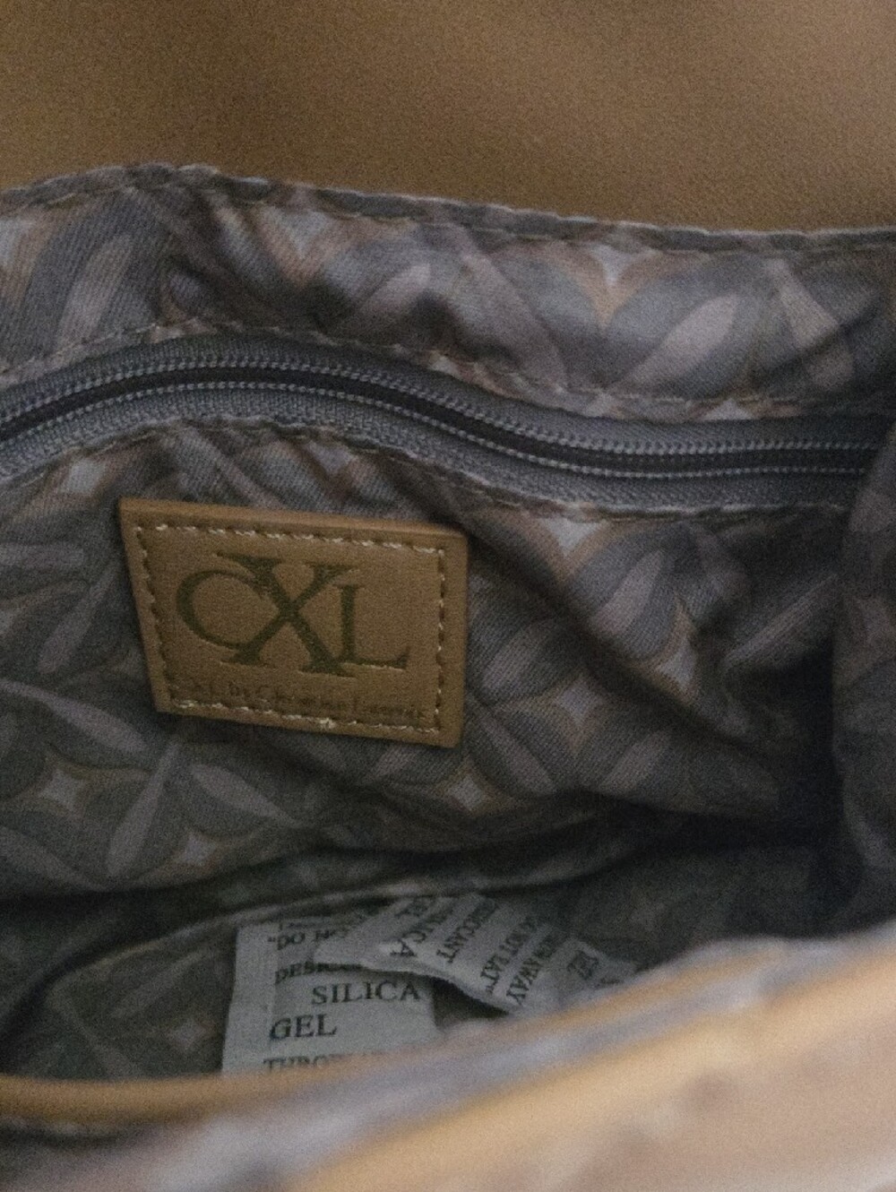 Christian LaCroix Quilted Crossbody Bag with Chain Strap - Tan/Toffee NWT - Picture 5 of 7